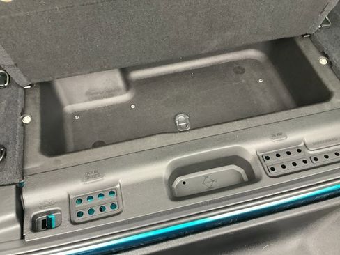 Used 2020 Jeep Wrangler Sport S image 26