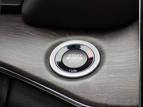 New 2025 Jeep Grand Cherokee L Overland w/ Advanced Protech Group III image 12