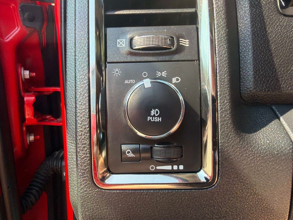 Used 2016 RAM 1500 Sport w/ Convenience Group AWD/4WD image 31