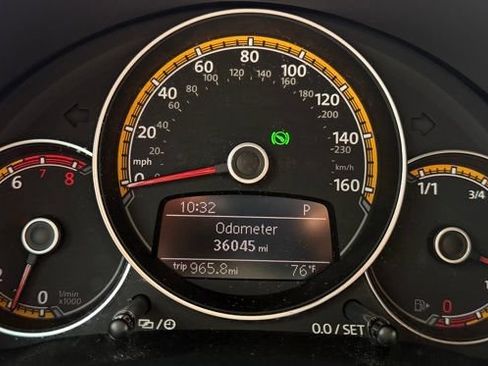 Used 2017 Volkswagen Beetle 1.8T Dune FWD image 28