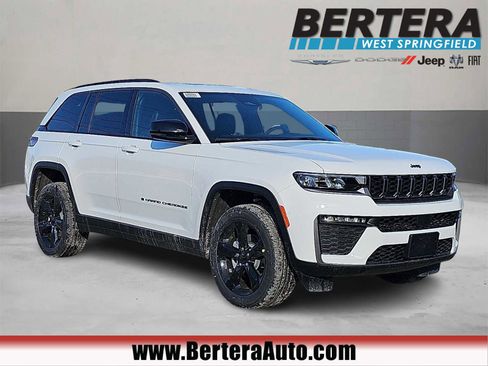 New 2026 Jeep Grand Cherokee Limited image 1