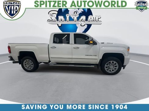 Used 2018 GMC Sierra 2500 Denali image 10