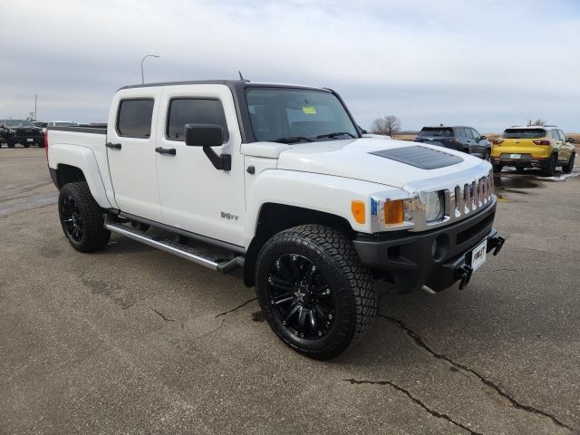 Used 2010 HUMMER H3T AWD/4WD image 6