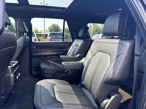 Used 2021 Ford Expedition Max Limited AWD/4WD image 30