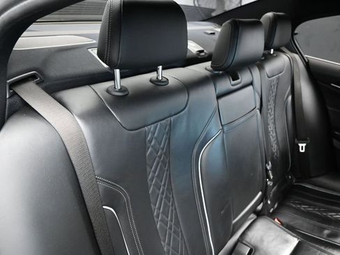 Used 2019 BMW 530i w/ Premium Package RWD image 52
