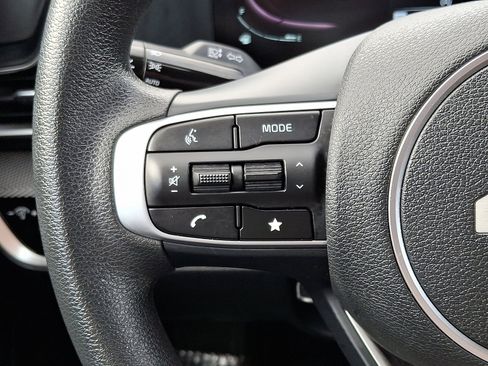 Used 2023 Kia Sportage LX image 20
