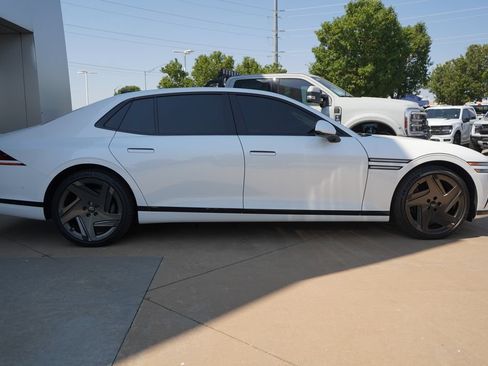 Used 2026 Genesis G90 3.5T Prestige AWD/4WD image 8