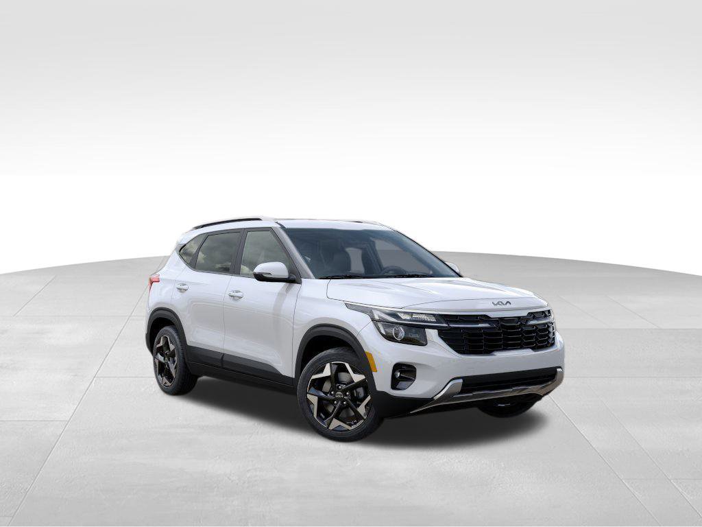 Used 2025 Kia Seltos S AWD/4WD image 9
