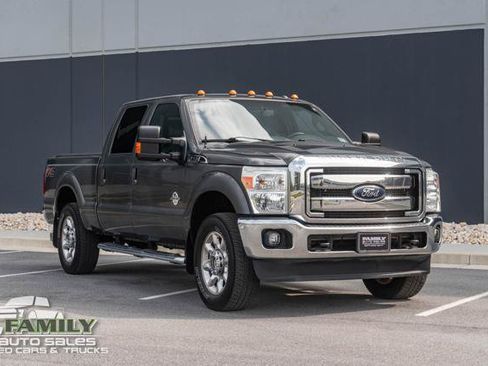 Used 2016 Ford F250 Lariat w/ Lariat Ultimate Package AWD/4WD image 11