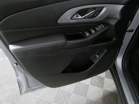 Used 2023 Chevrolet Traverse LT AWD/4WD image 15