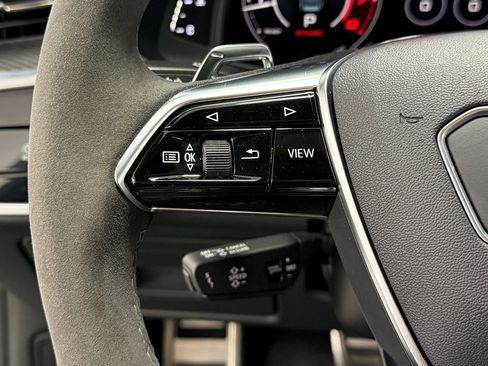 Used 2021 Audi RS 7 Sportback image 36