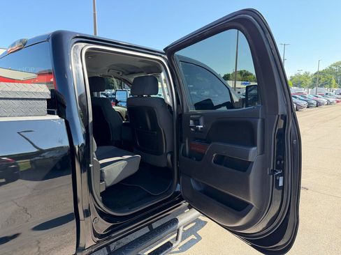 Used 2015 GMC Sierra 2500 SLE AWD/4WD image 10