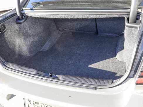 Used 2023 Dodge Charger SXT image 9