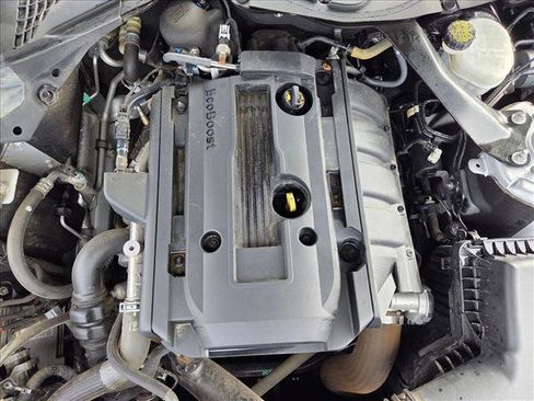 Used 2017 Ford Mustang Premium image 21