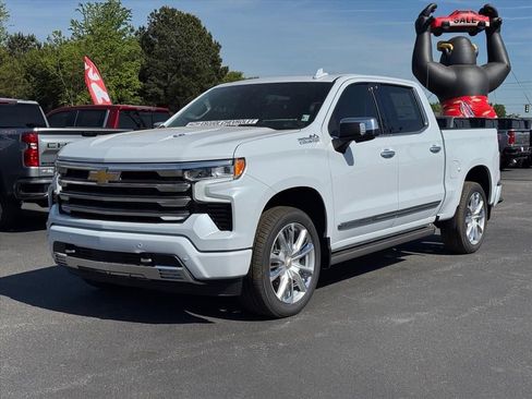 New 2026 Chevrolet Silverado 1500 High Country AWD/4WD image 6