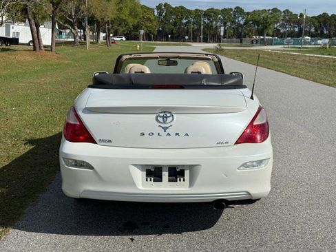 Used 2007 Toyota Solara Convertible image 6