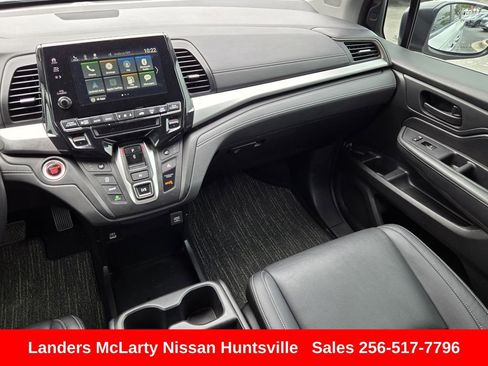 Used 2024 Honda Odyssey EX-L image 17