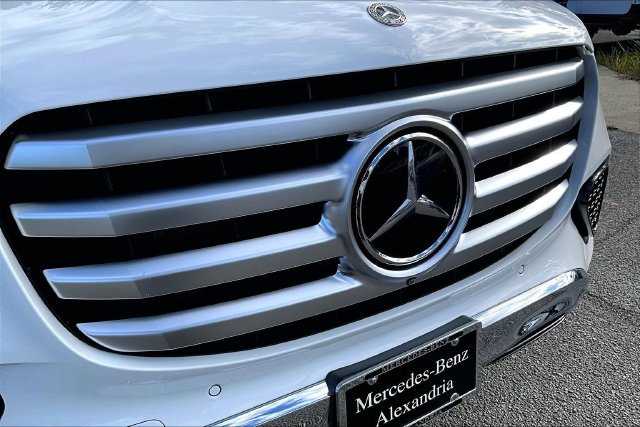Used 2026 Mercedes-Benz GLS 450 4MATIC image 26