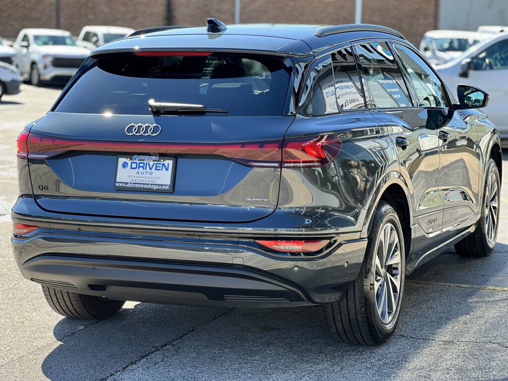 Used 2025 Audi Q6 e-tron Premium w/ Convenience Package AWD/4WD image 5