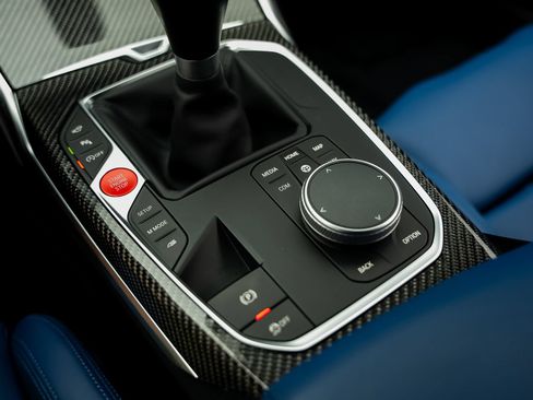 Used 2021 BMW M4 Coupe w/ M Carbon Exterior Package RWD image 54
