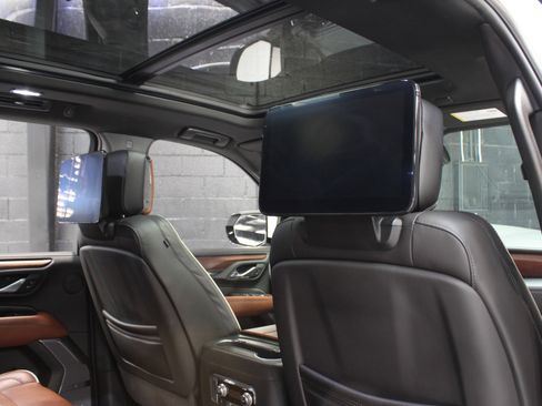 Used 2024 GMC Yukon XL Denali Ultimate image 51