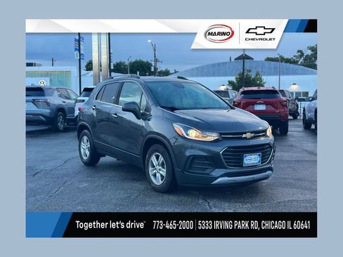 Used 2018 Chevrolet Trax LT w/ Driver Confidence Package FWD image 1