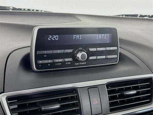 Used 2014 MAZDA MAZDA3 i Touring image 14