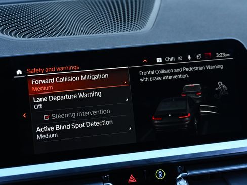 Used 2022 BMW M340i w/ Premium Package image 32