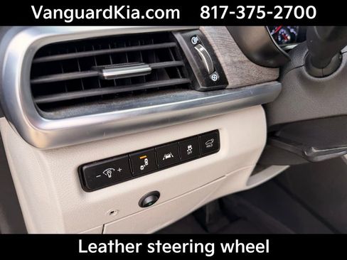 Used 2020 Kia Telluride EX image 16