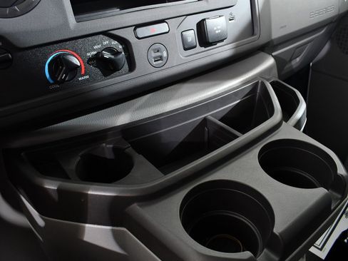 New 2026 Ford E-350 and Econoline 350 Super Duty w/ Power Equipment Group image 30