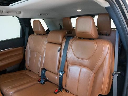 Used 2023 INFINITI QX60 Sensory w/ Vision Package FWD image 22