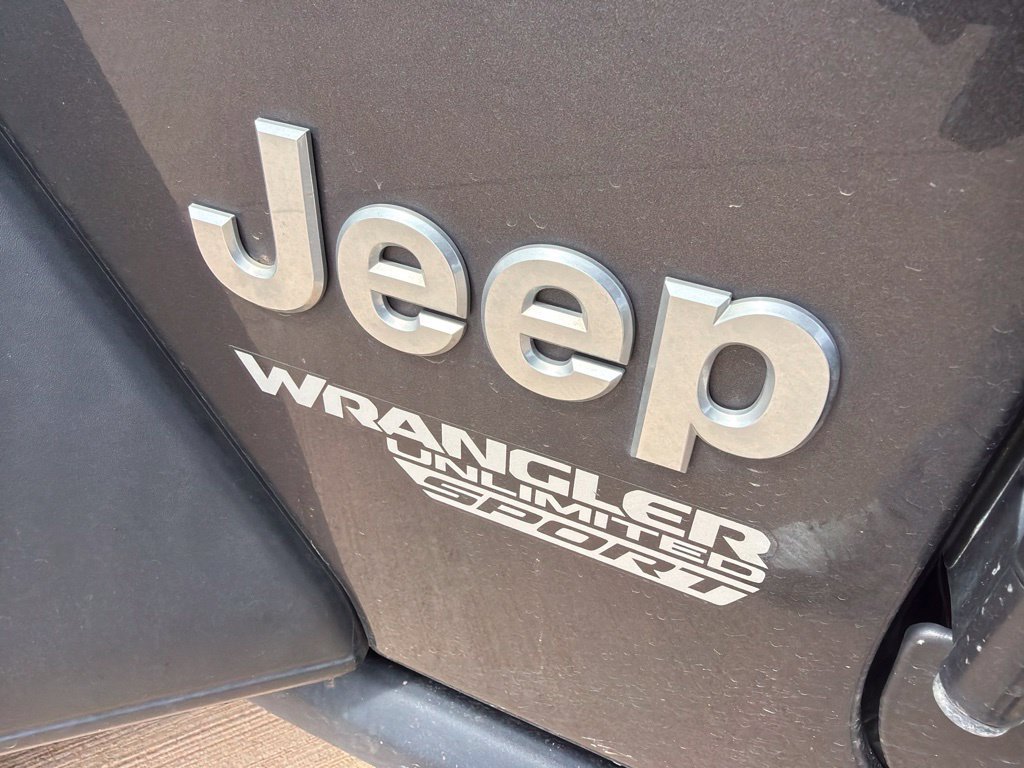 Used 2020 Jeep Wrangler Unlimited Sport AWD/4WD image 7