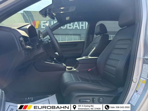 Used 2023 Honda CR-V Sport Touring image 7