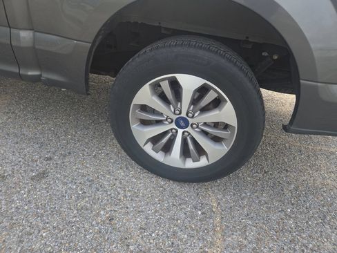 Used 2018 Ford F150 XL w/ Equipment Group 101A Mid RWD image 16