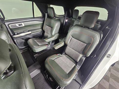 Used 2022 Ford Explorer Timberline image 24