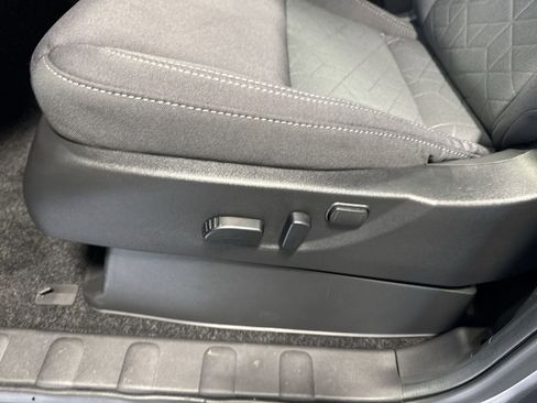 New 2026 Nissan Frontier SV w/ All-Weather Content Package AWD/4WD image 27