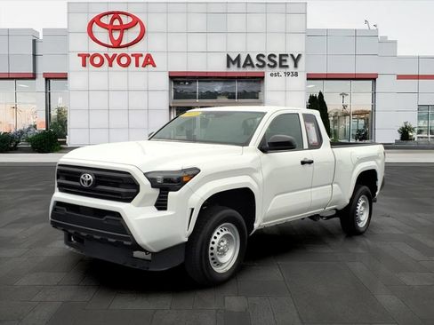 Used 2025 Toyota Tacoma SR RWD image 7
