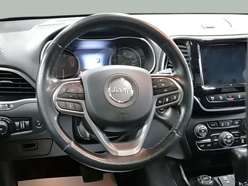 Used 2021 Jeep Cherokee Limited AWD/4WD image 10