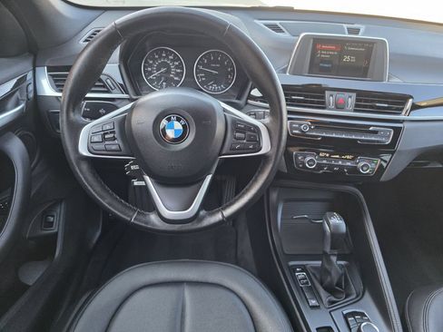 Used 2018 BMW X1 xDrive28i AWD/4WD image 17