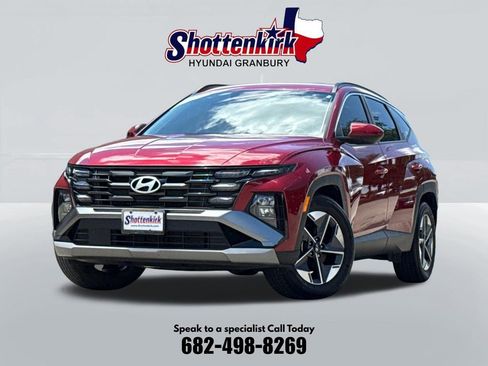 Certified 2025 Hyundai Tucson SEL FWD image 1