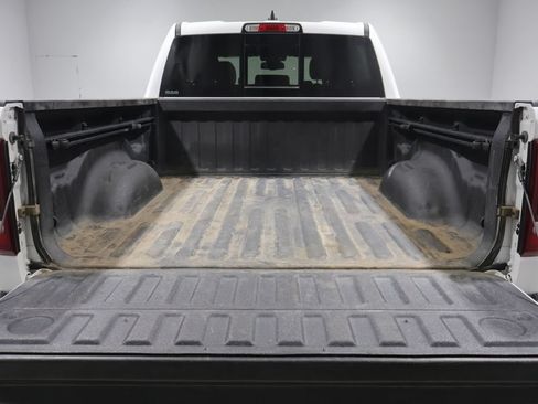 Used 2020 RAM 1500 Limited AWD/4WD image 4