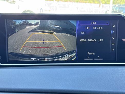 Used 2019 Lexus RX 450h AWD image 25