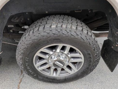 Used 2017 Ford F350 Lariat RWD image 20