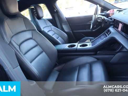 Used 2021 Porsche Taycan image 24