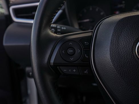 Used 2023 Toyota Corolla SE image 26