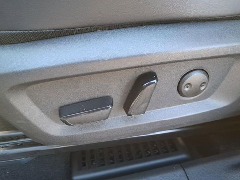 Certified 2023 Nissan Rogue Platinum w/ Platinum Premium Package image 13