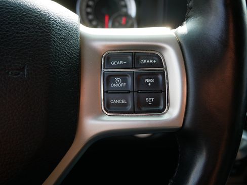 Used 2017 RAM 1500 Laramie w/ Convenience Group AWD/4WD image 26