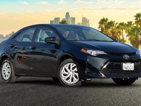 Certified 2017 Toyota Corolla LE w/ Carpet Mat Package (TMS) image 2