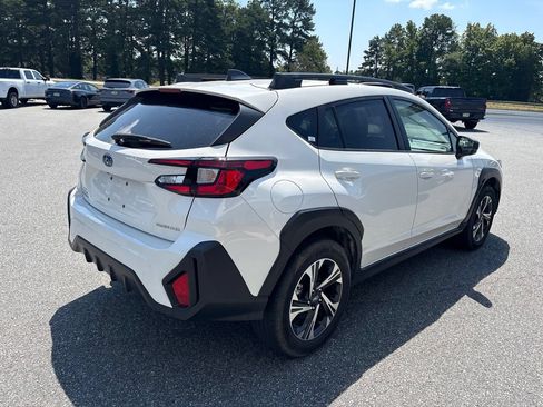 Used 2025 Subaru Crosstrek 2.5i Premium AWD/4WD image 10