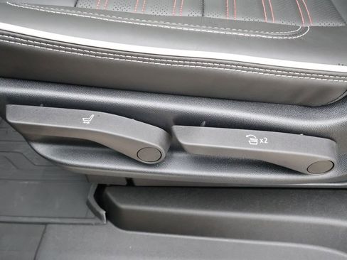 New 2026 GMC Yukon XL AT4 Ultimate image 30